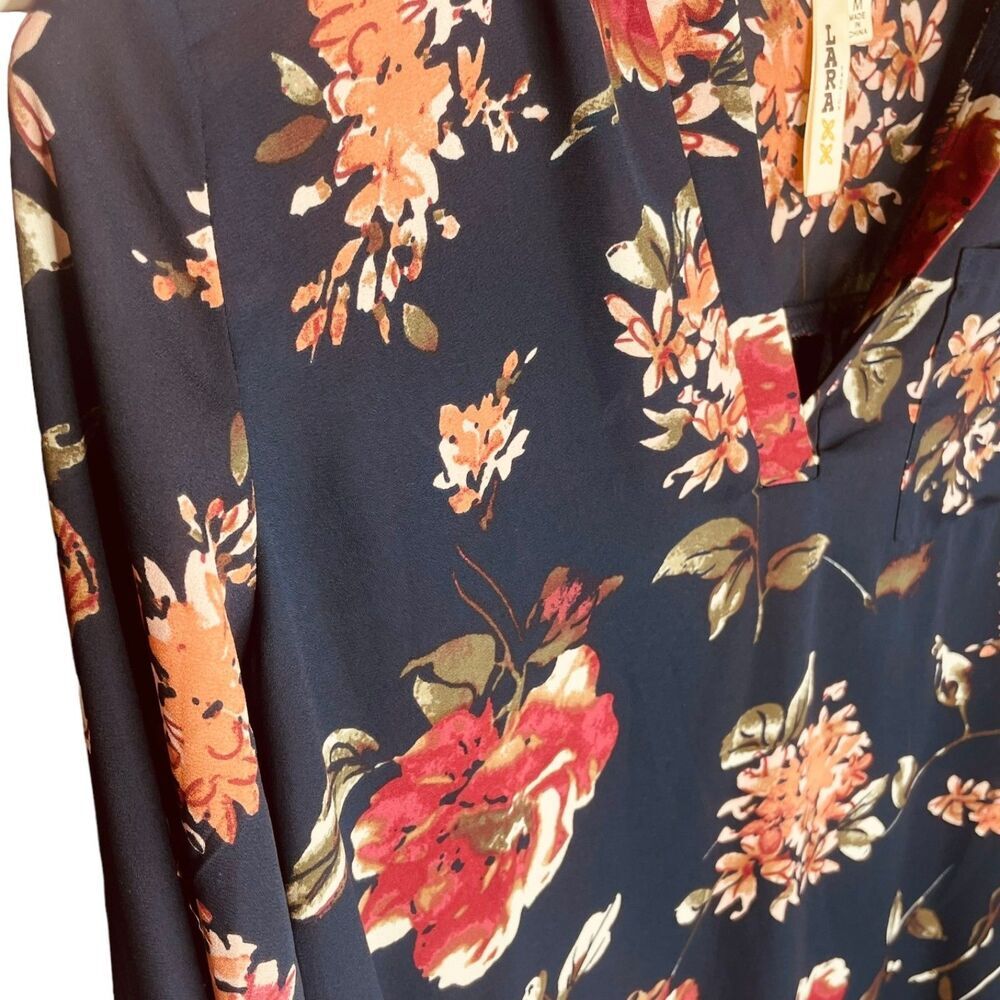 Lara | Navy Floral Print V-Neck Long Sleeve Blouse Size M | EUC - Picture 7 of 13